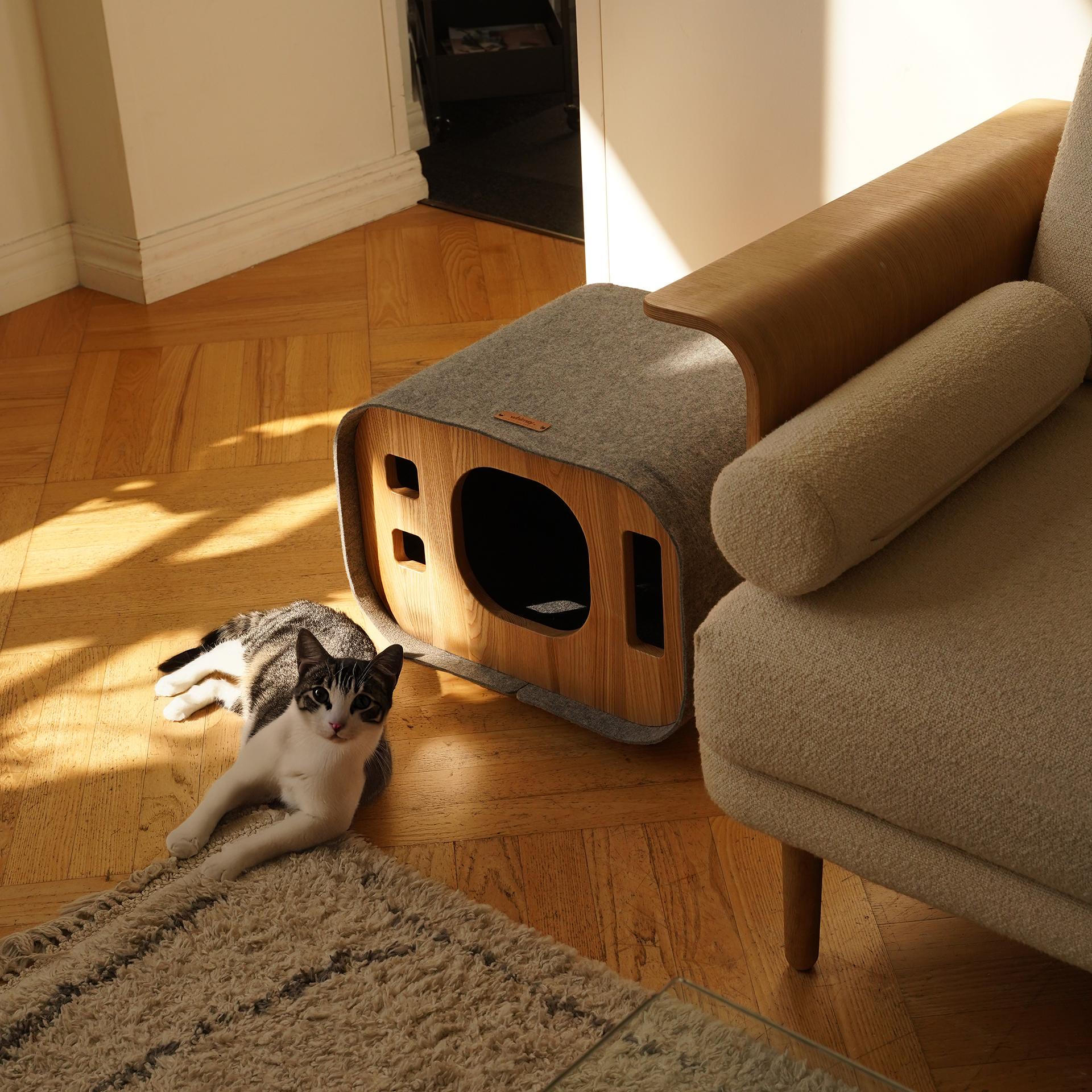 slider image slider_item_GXm3pP